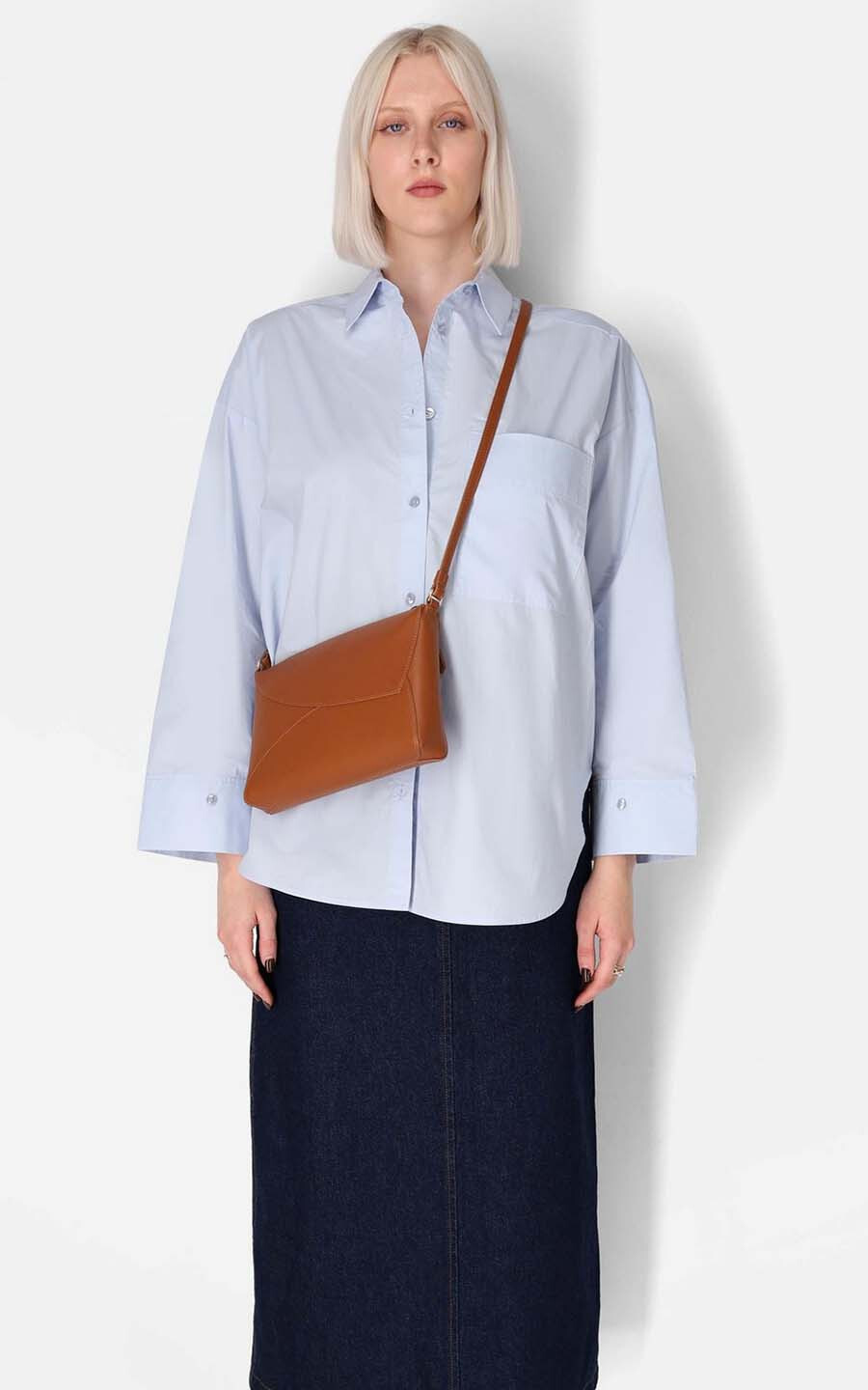 zoom in on Cognac Cross body image Cognac Cross body image