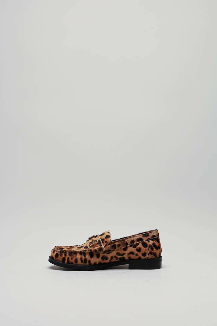 zoom in on Beige Mocassin image Beige Mocassin image