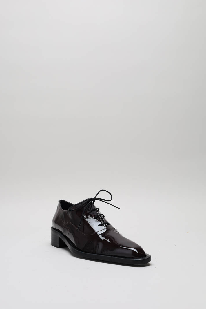 Zwart Veterschoen