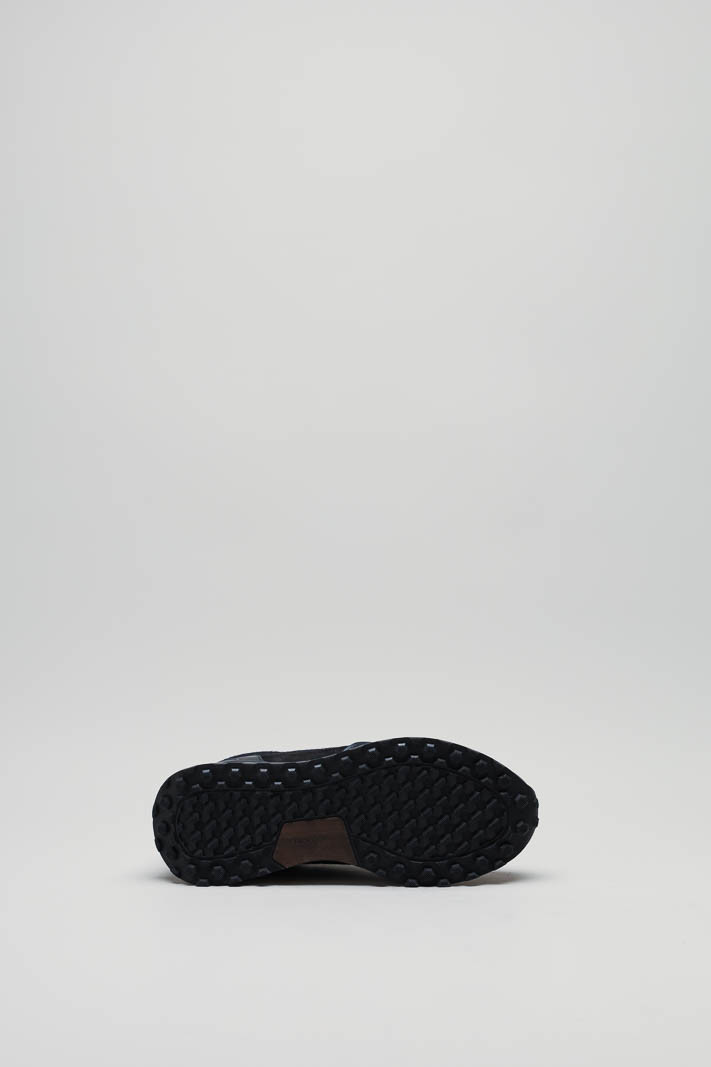 zoom in on Blauw Sneaker image Blauw Sneaker image