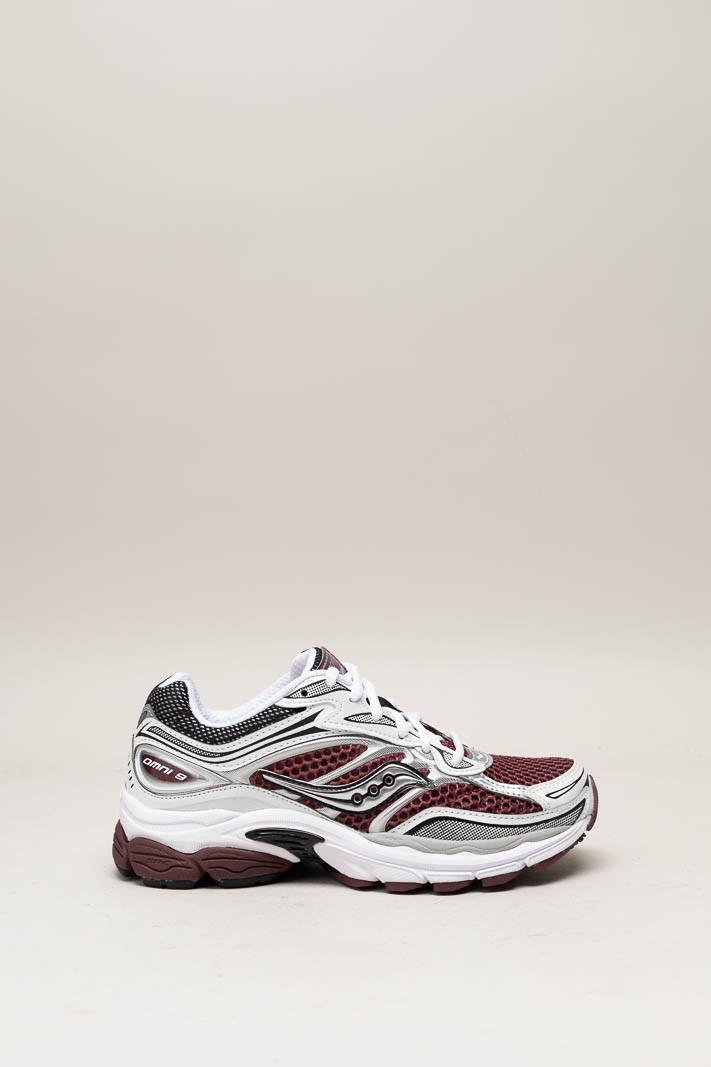 Bordeaux Sneaker