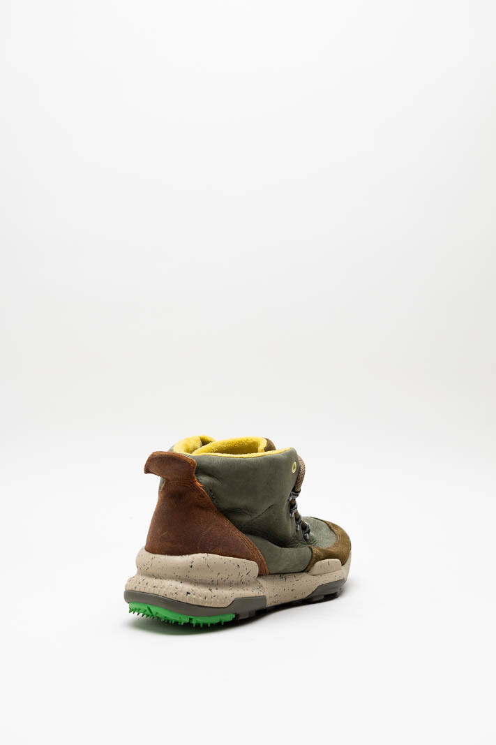 zoom in on Groen Sneaker image Groen Sneaker image