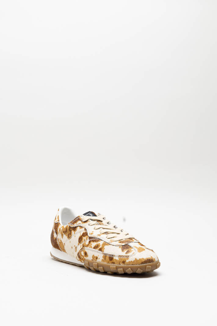 Ecru Sneaker