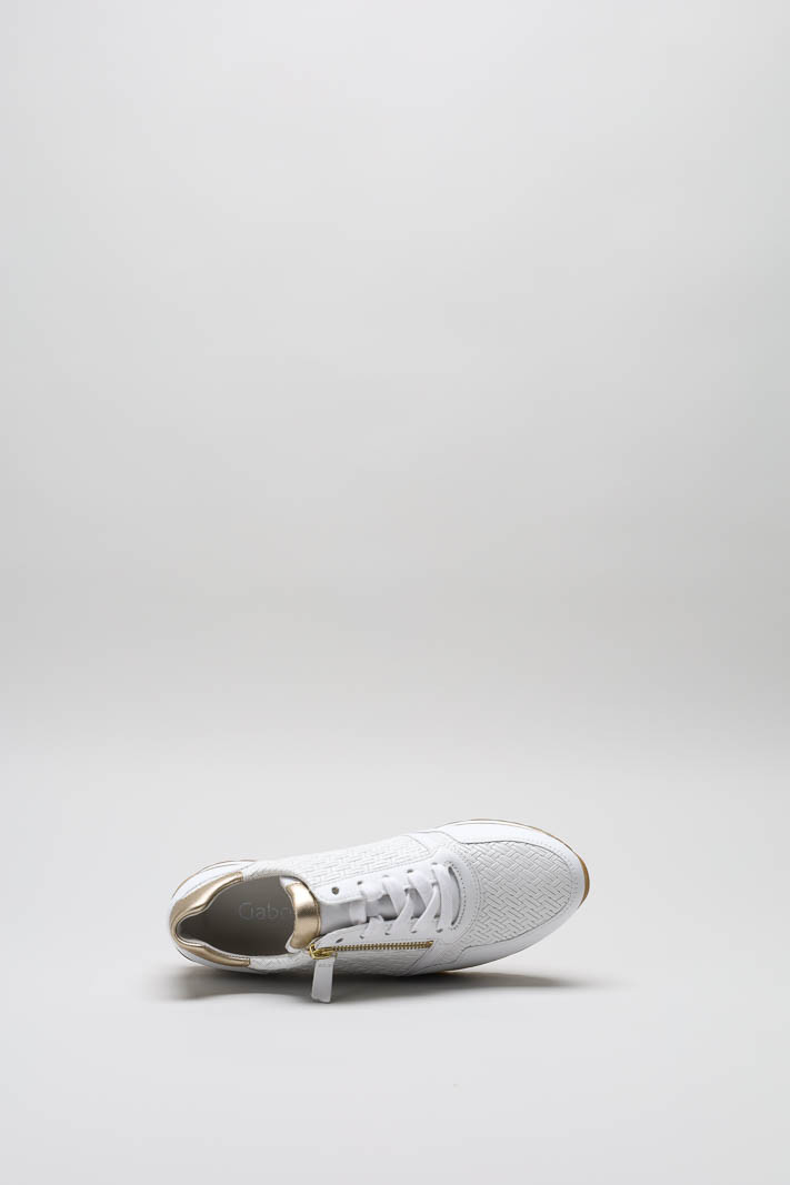 zoom in on Wit Sneaker image Wit Sneaker image