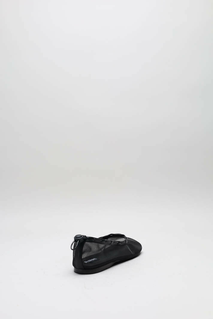 zoom in on Zwart Ballerina image Zwart Ballerina image