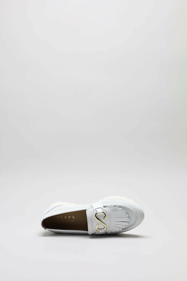 zoom in on Wit Mocassin image Wit Mocassin image