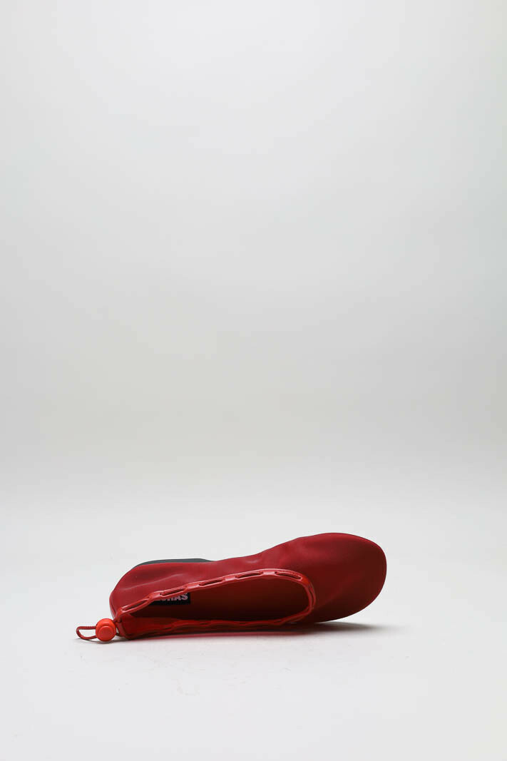 zoom in on Rood Ballerina image Rood Ballerina image