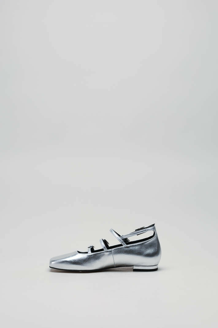 zoom in on Zilver Ballerina image Zilver Ballerina image