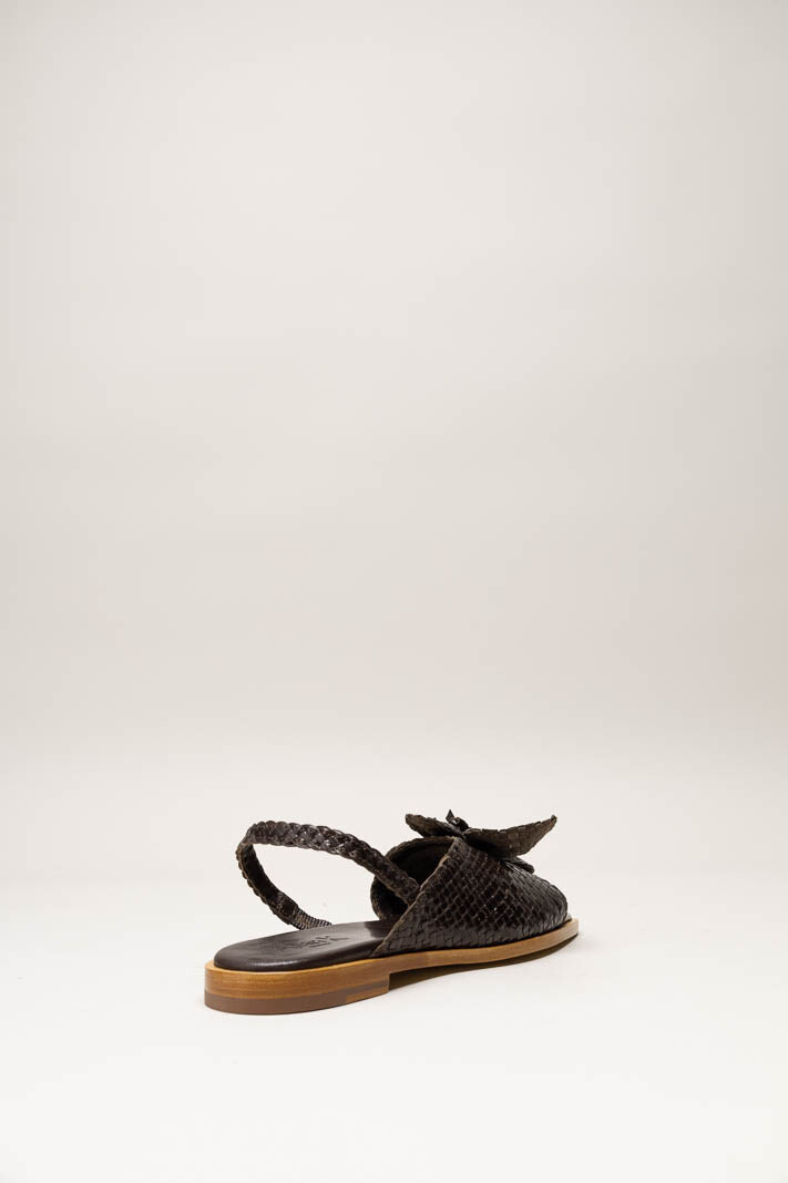 Donkerbruin Sandaal plat image