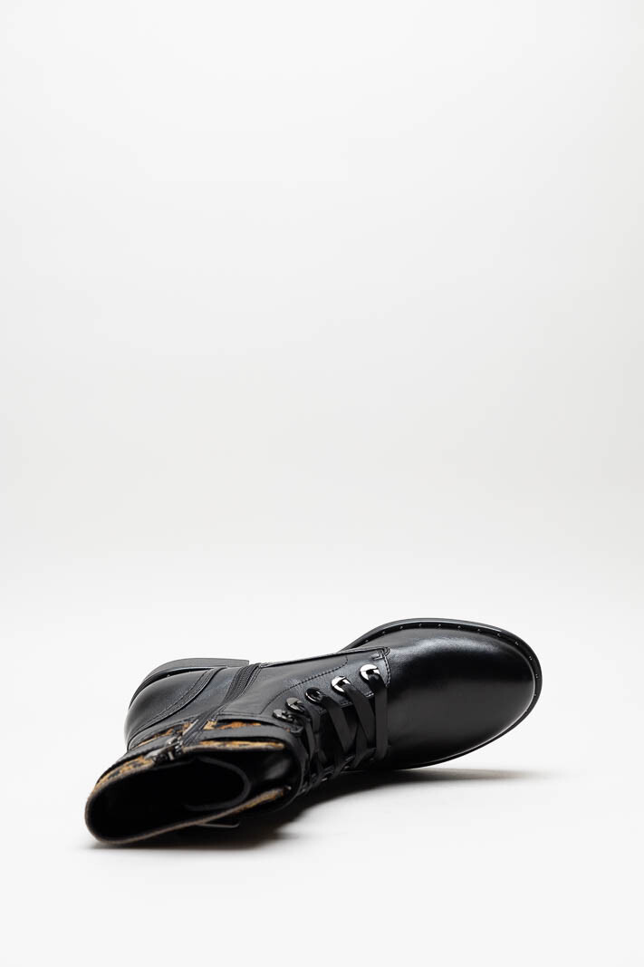 Zwart Veterbottine image