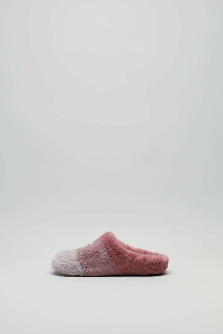 zoom in on Roze Pantoffel image Roze Pantoffel image