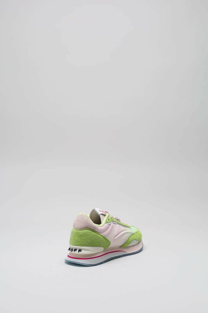 zoom in on Groen Sneaker image Groen Sneaker image