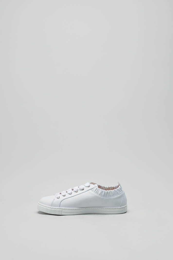 zoom in on Wit Sneaker image Wit Sneaker image