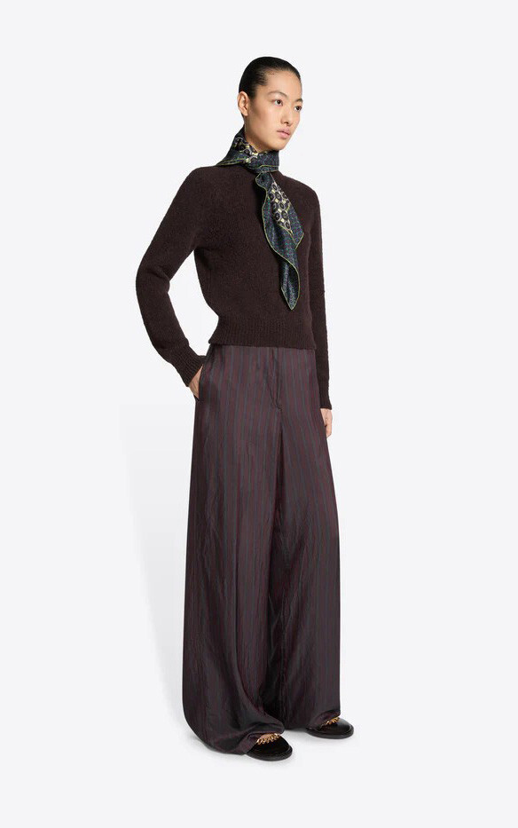 zoom in on Bordeaux Broek image Bordeaux Broek image