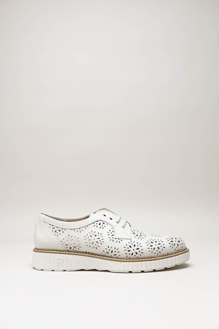 Gebroken wit Veterschoen