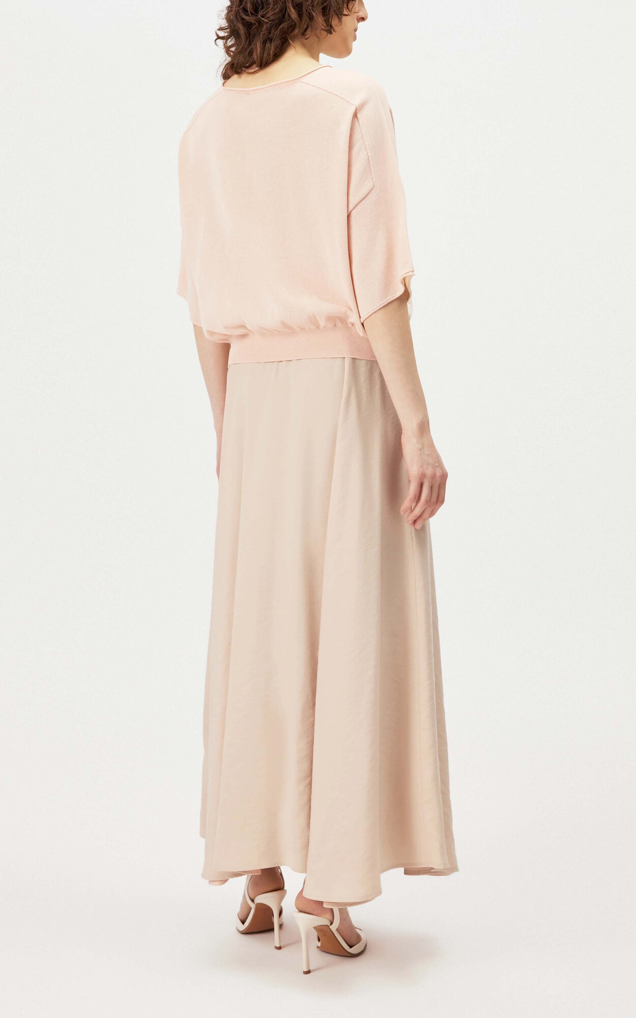 Beige T-shirt/top image