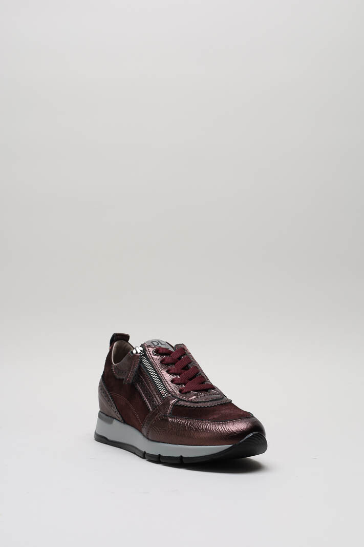 zoom in on Bordeaux Sneaker image Bordeaux Sneaker image