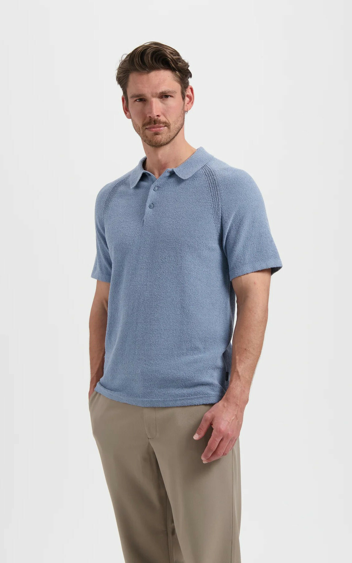 zoom in on Blauw Polo image Blauw Polo image