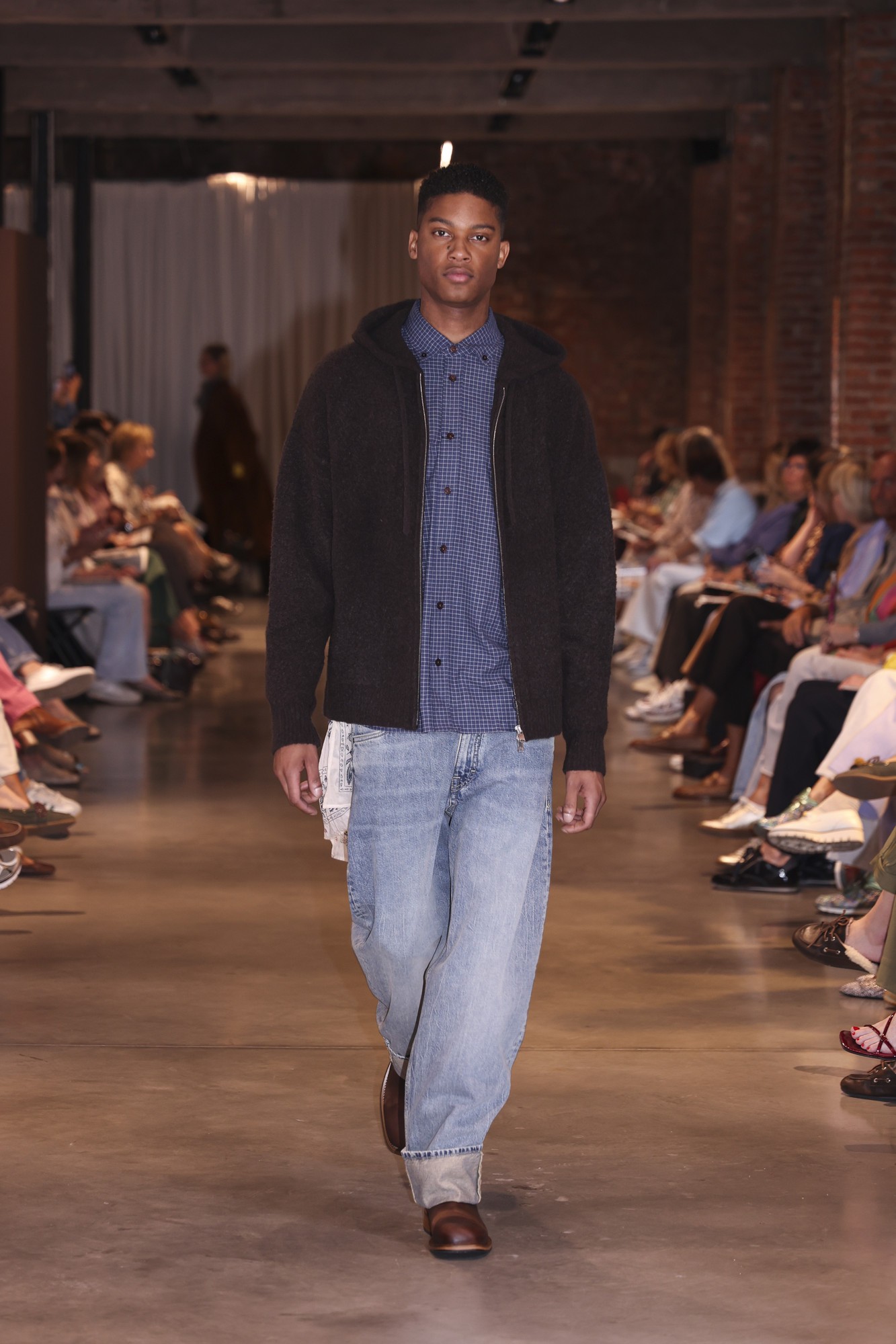 Runway Show PT.1 - 0.105