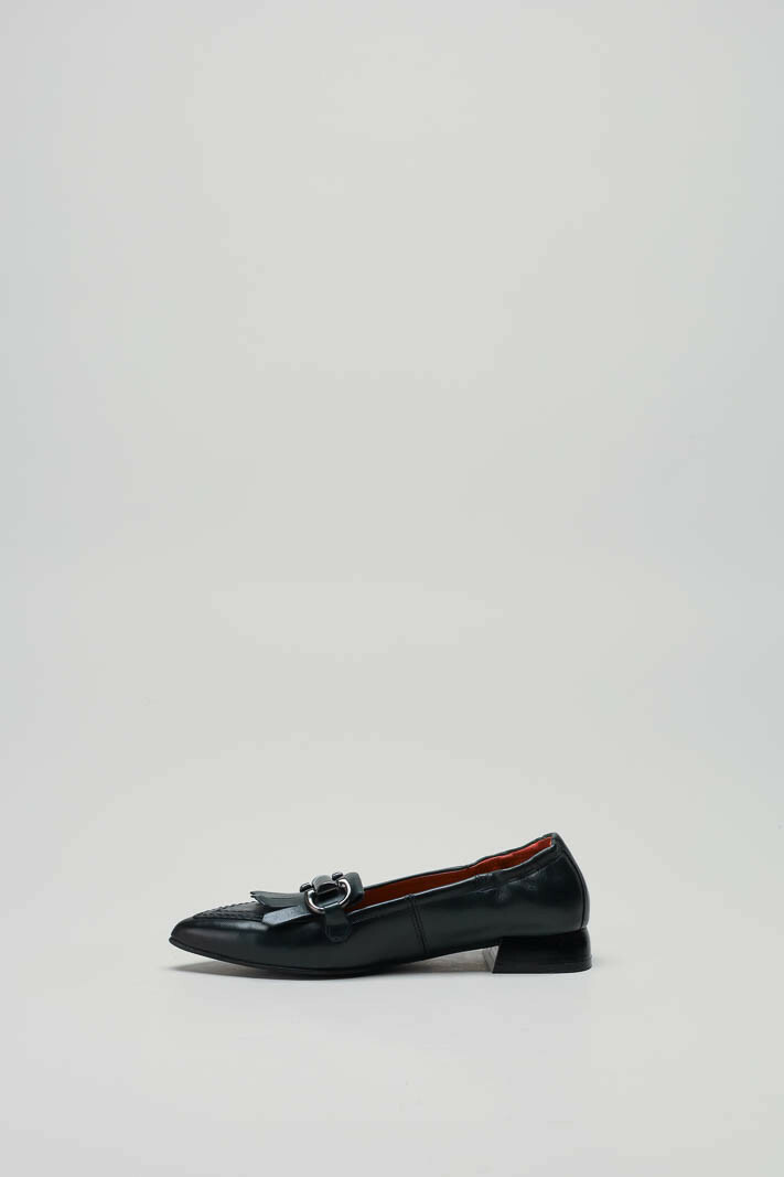 zoom in on Groen Mocassin image Groen Mocassin image
