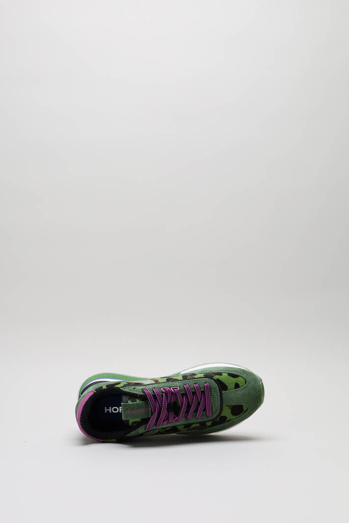 zoom in on Groen Sneaker image Groen Sneaker image