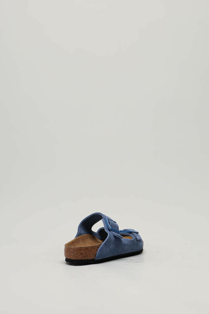 zoom in on Lichtblauw Slipper image Lichtblauw Slipper image