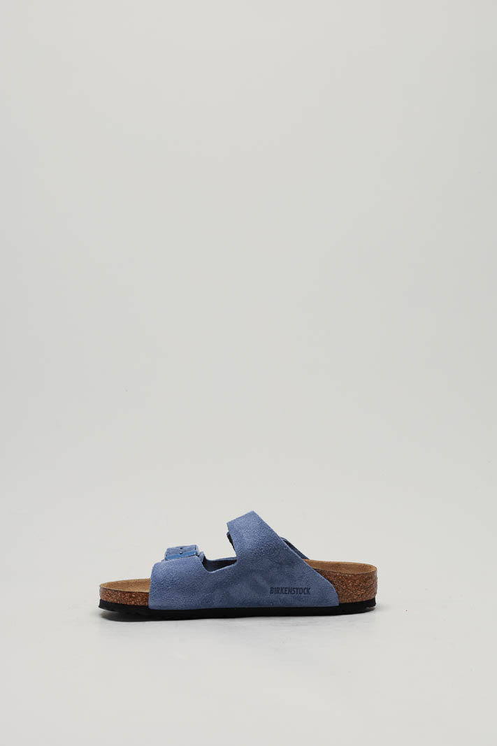 zoom in on Lichtblauw Slipper image Lichtblauw Slipper image