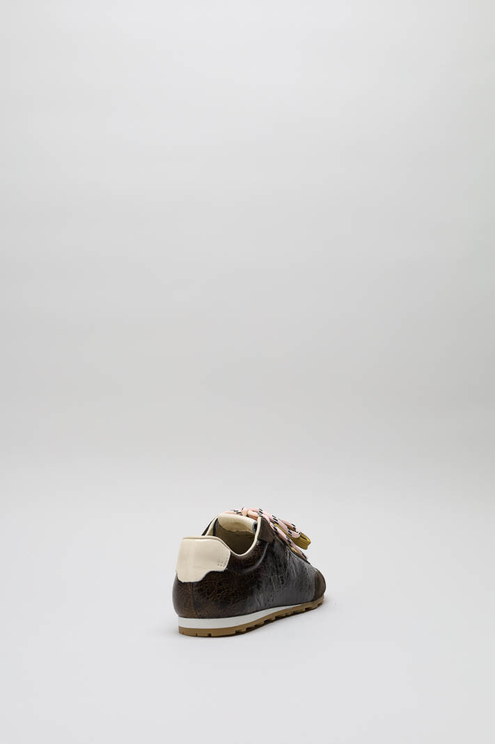 zoom in on Donkerbruin Sneaker image Donkerbruin Sneaker image