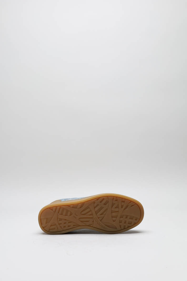 zoom in on Blauw Sneaker image Blauw Sneaker image