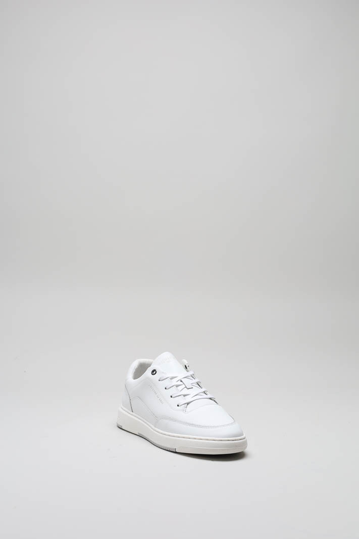 zoom in on Wit Sneaker image Wit Sneaker image