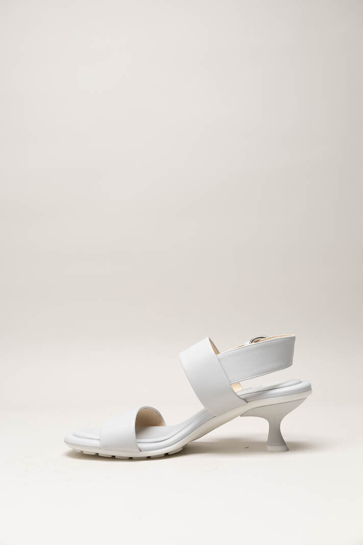 Lichtgrijs Sandaal hak image