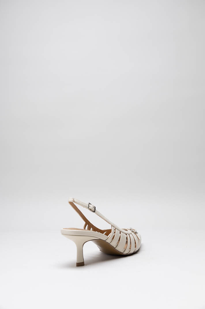 Lichtbeige Pump image