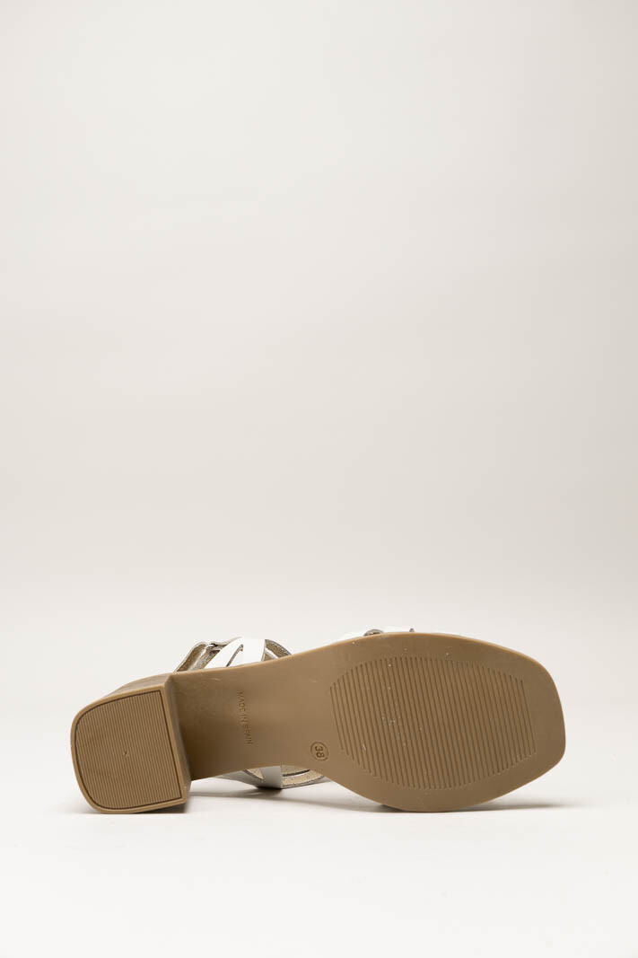 Lichtbeige Sandaal hak image