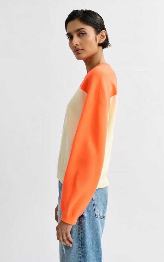 Oranje Sweater