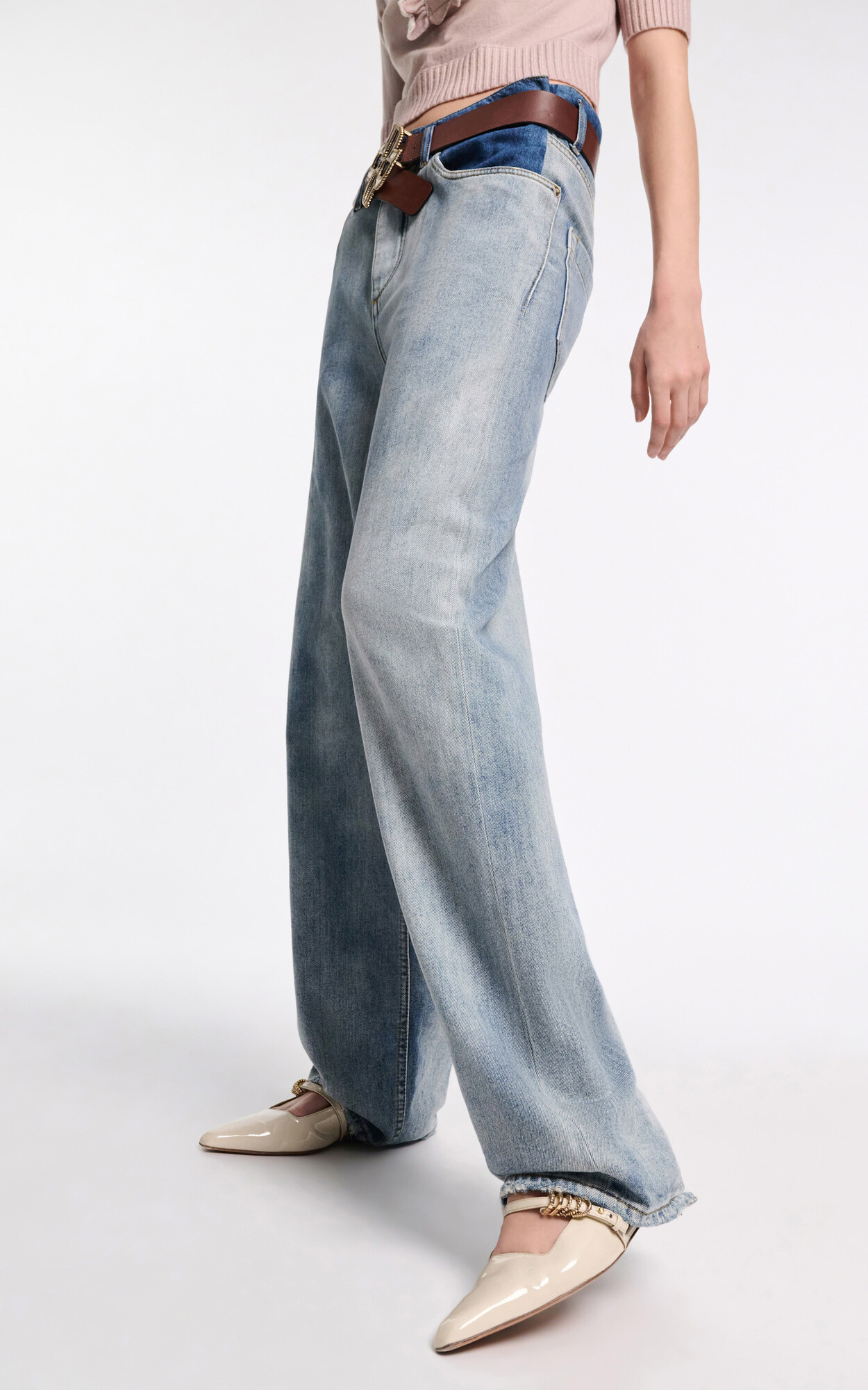 zoom in on Jeans Broek image Jeans Broek image