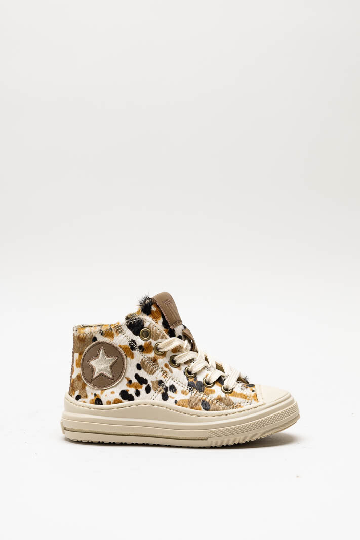 Ecru Sneaker