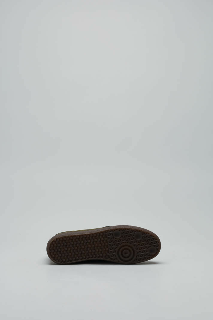zoom in on Groen Sneaker image Groen Sneaker image