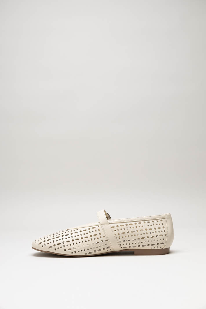 Lichtbeige Ballerina image