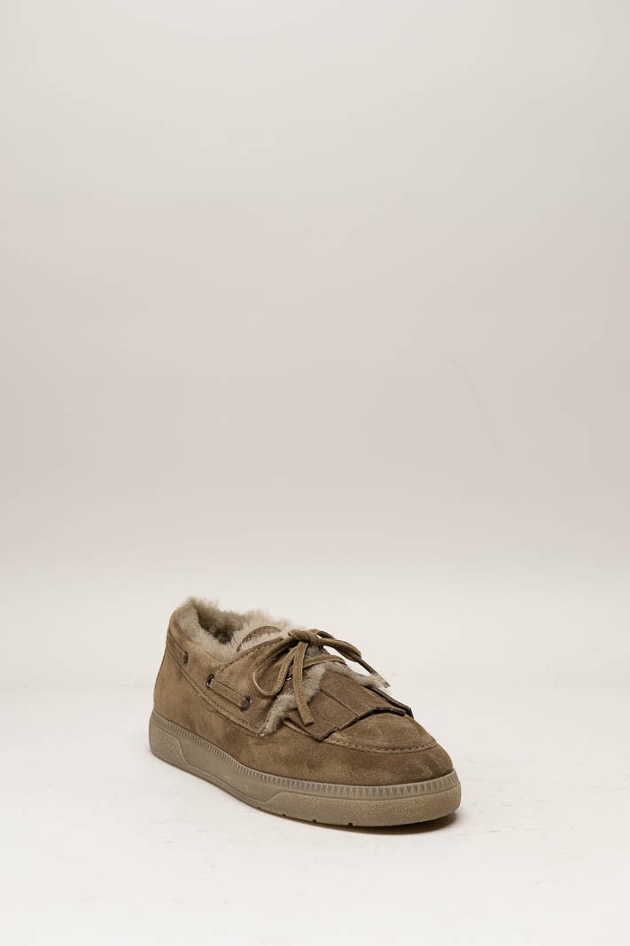 Bruin Sneaker