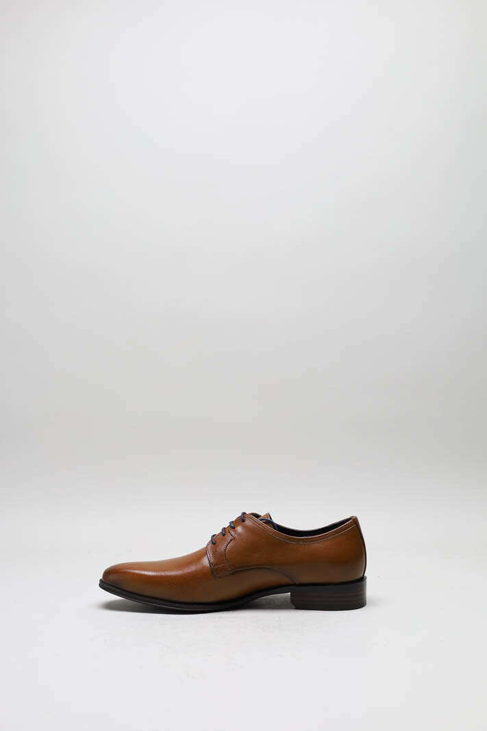 zoom in on Cognac Veterschoen image Cognac Veterschoen image