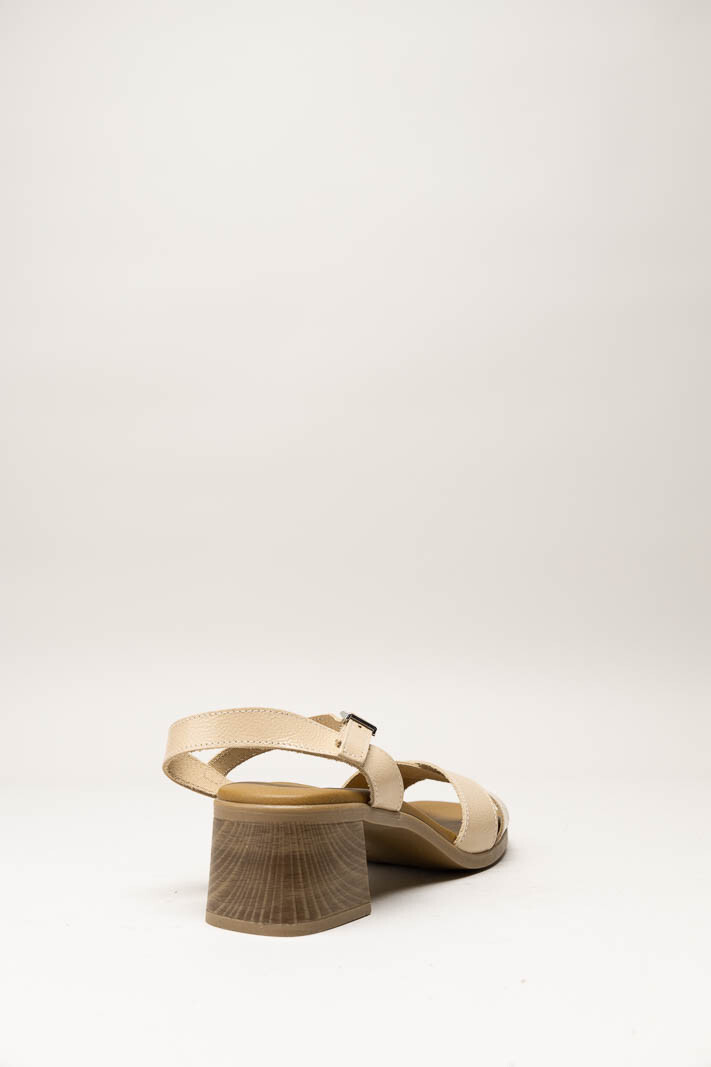 Nude Sandaal hak image