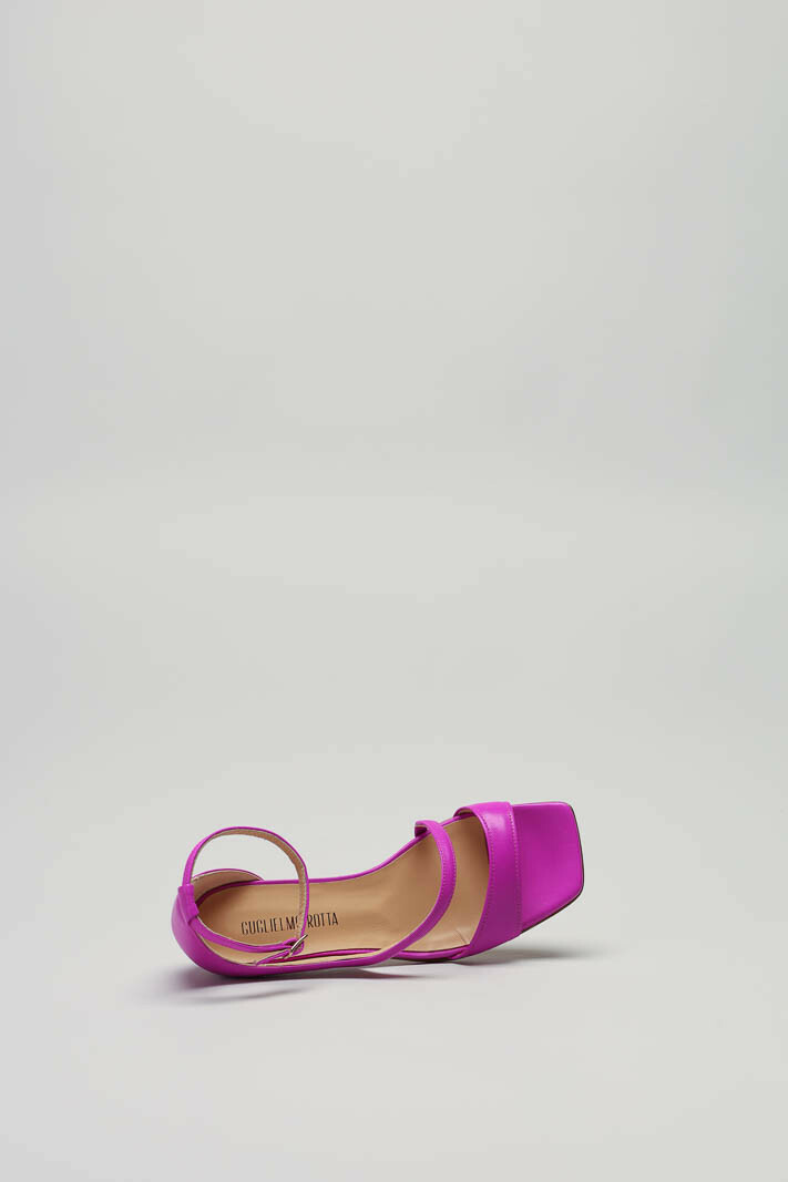 zoom in on Fuchsia Sandaal hak image Fuchsia Sandaal hak image