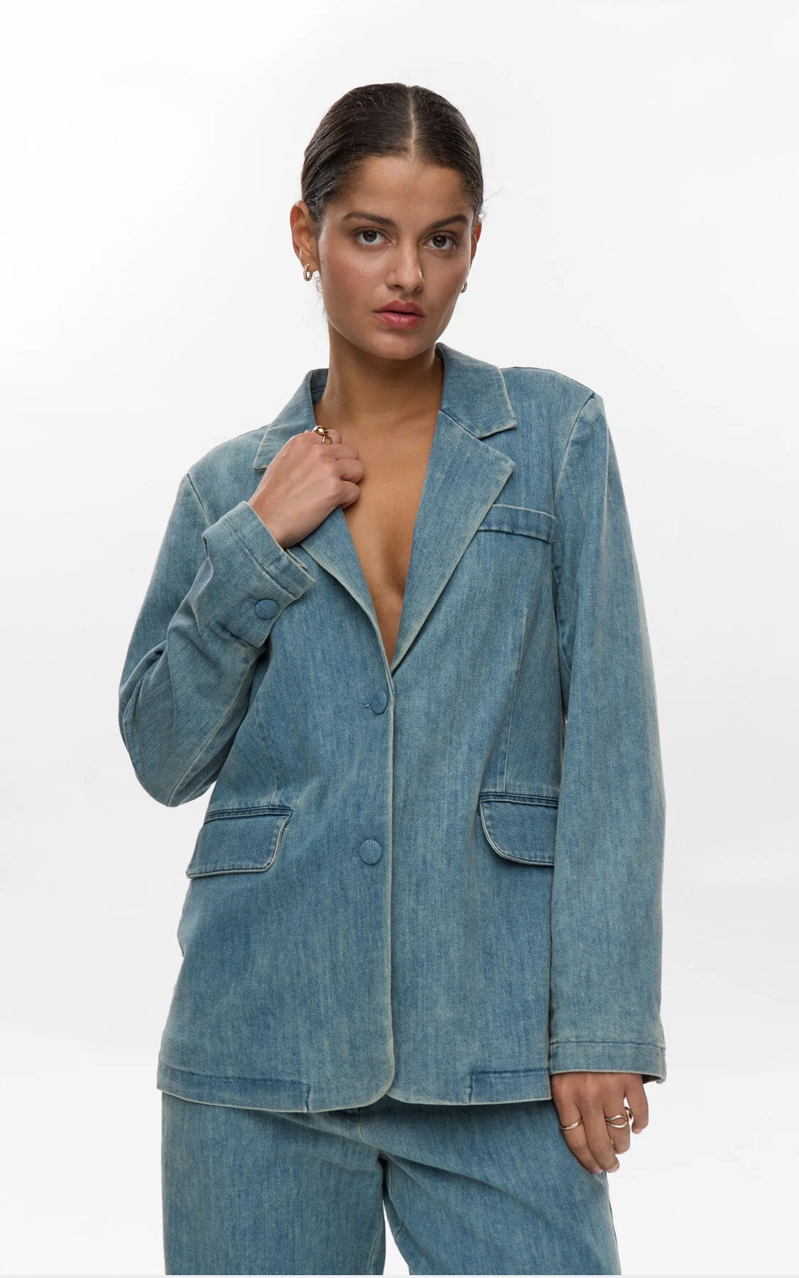 zoom in on Jeans Blazer image Jeans Blazer image