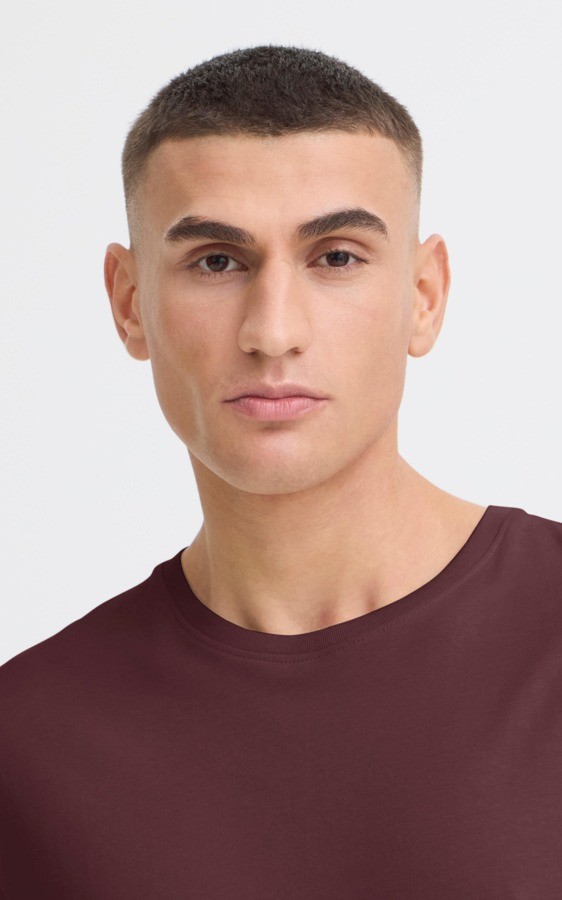 Bordeaux T-shirt image