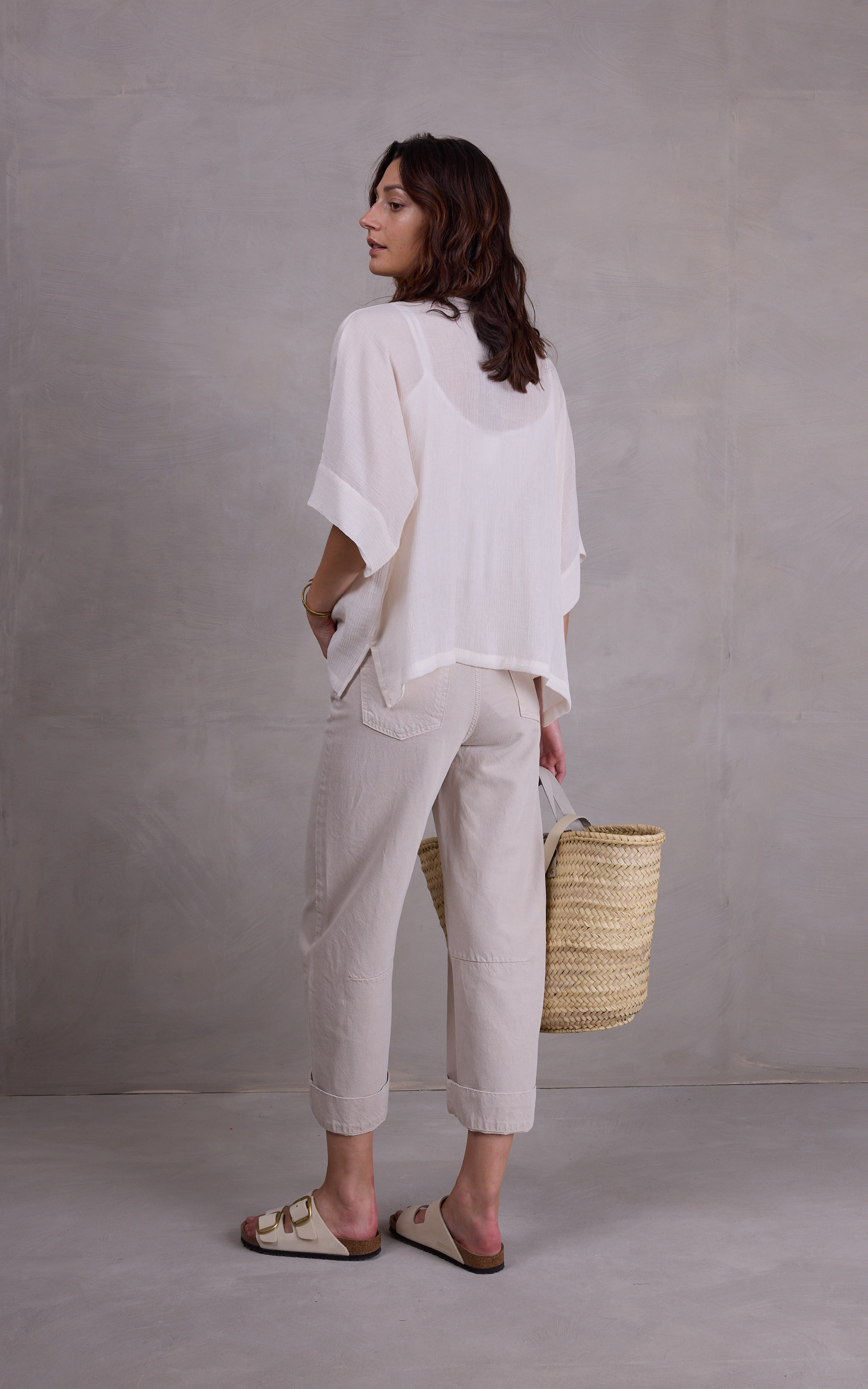 zoom in on Beige Broek image Beige Broek image