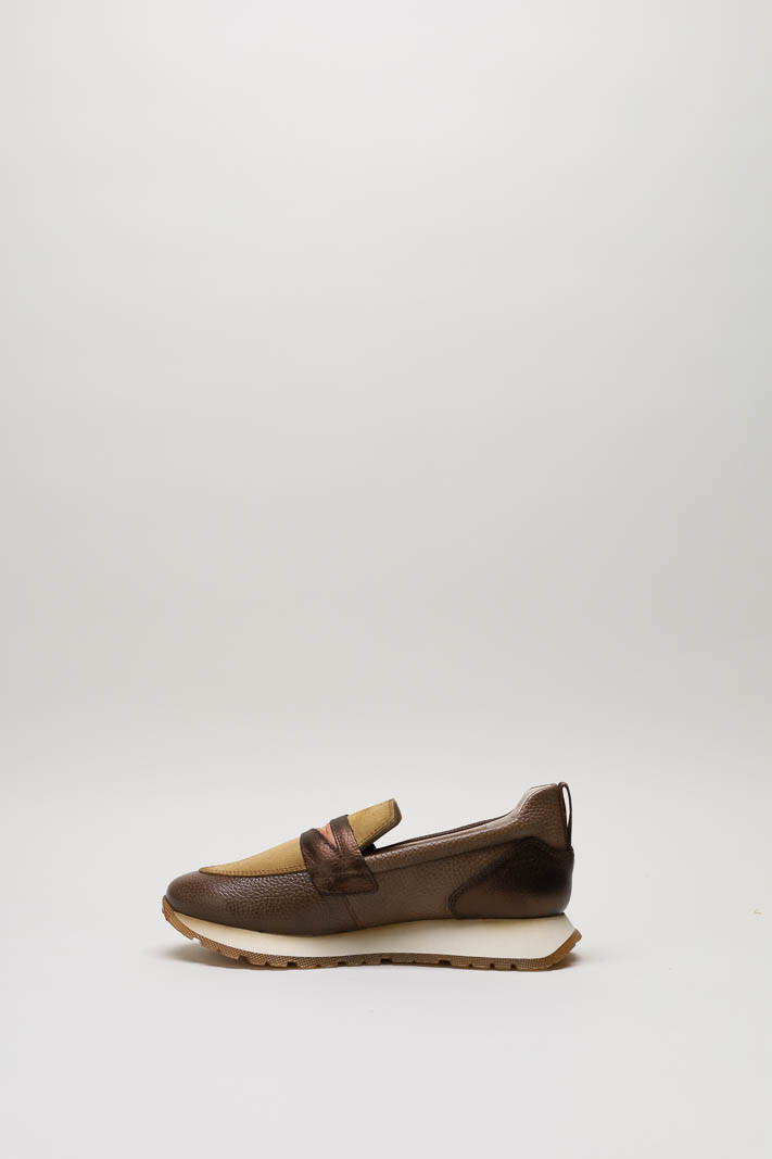 zoom in on Donkerbruin Mocassin image Donkerbruin Mocassin image
