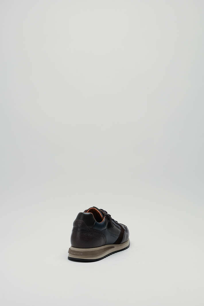 zoom in on Bruin Sneaker image Bruin Sneaker image