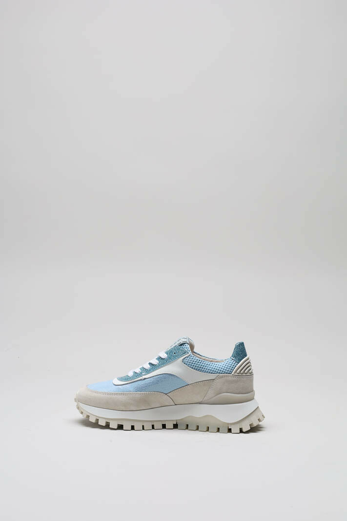 zoom in on Blauw Sneaker image Blauw Sneaker image