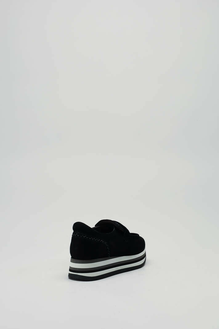 zoom in on Zwart Mocassin image Zwart Mocassin image