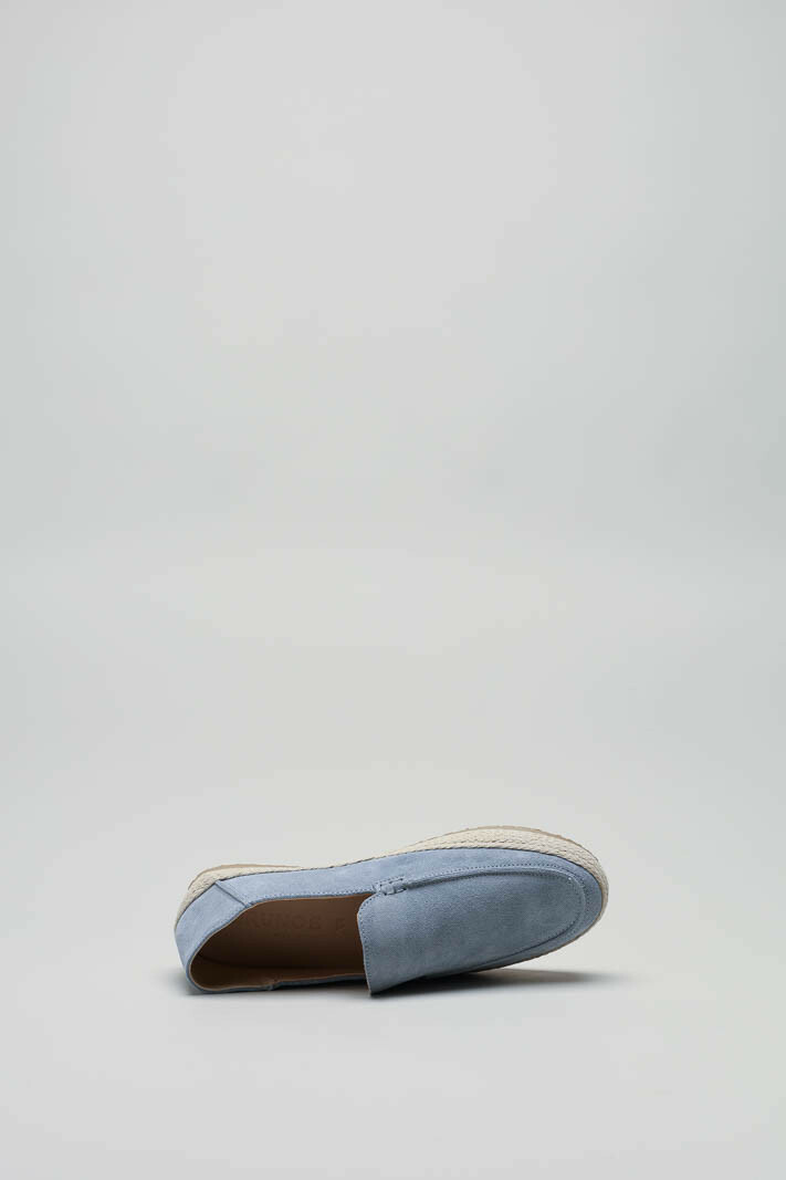 zoom in on Lichtblauw Mocassin image Lichtblauw Mocassin image